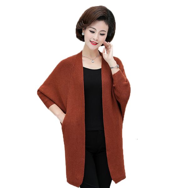 2021 new middle-aged elderly women cardigan sweater spring autumn bat thin knitt woman's jacket gsoi, White;black
2021 new middle-aged elderly women cardigan sweater spring autumn bat thin knitt woman's jacket gsoi, White;black