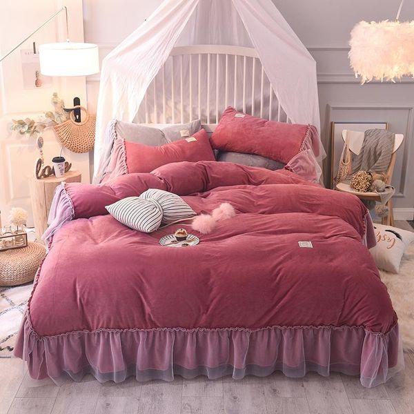 purple green pink luxury princess fleece fabric winter thick bedding set lace crystal velvet duvet cover bed sheet pillowcases
purple green pink luxury princess fleece fabric winter thick bedding set lace crystal velvet duvet cover bed sheet pillowcases