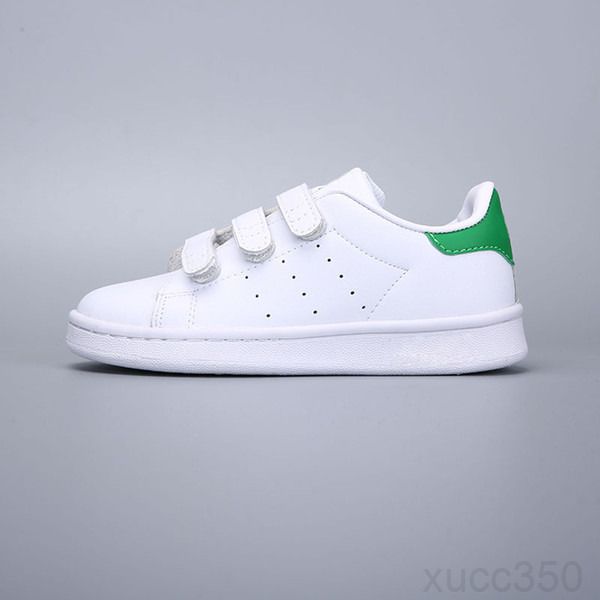 2020 new brand shell head boy girls sneakers superstar children kids shoes new stan shoes fashion smith sneakers leather sport running zoi8x, Black
2020 new brand shell head boy girls sneakers superstar children kids shoes new stan shoes fashion smith sneakers leather sport running zoi8x, Black