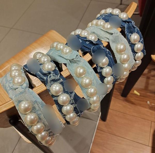 designer blue cowboy headbands luxury letter cross pure colour headband sports pearl fitness headband elastic hair accessories, Silver
designer blue cowboy headbands luxury letter cross pure colour headband sports pearl fitness headband elastic hair accessories, Silver