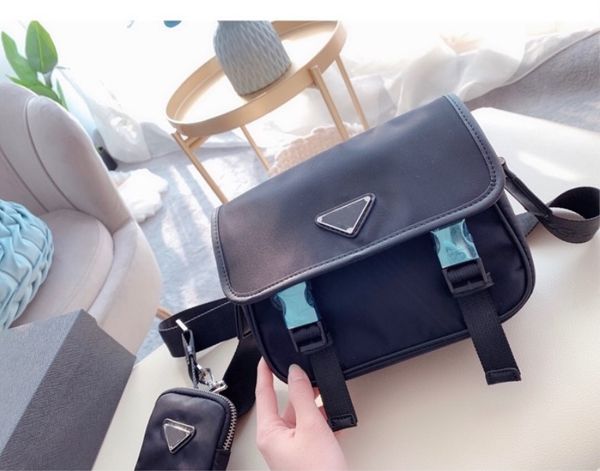2020 selling shoulder bag designer handbag textured nylon crossbody one shoulder all-match new bag wf2011291
2020 selling shoulder bag designer handbag textured nylon crossbody one shoulder all-match new bag wf2011291