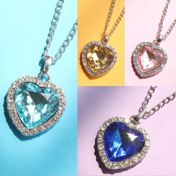 heart necklace female clavicle chain creative item jewelry wholesale gsfn618 (with chain) mix order pendant necklaces, Silver
heart necklace female clavicle chain creative item jewelry wholesale gsfn618 (with chain) mix order pendant necklaces, Silver