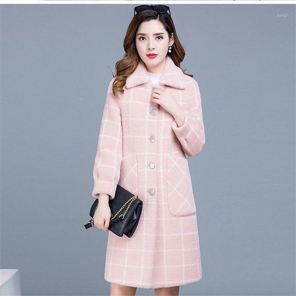 2020 autumn winter women mink plaid turn-down collar wool coat femme casual hiver single breasted long cardigan woolen coat k1911, Black
2020 autumn winter women mink plaid turn-down collar wool coat femme casual hiver single breasted long cardigan woolen coat k1911, Black