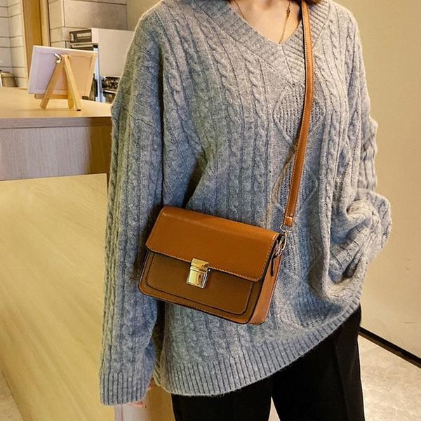 generous and elegant fashion retro diagonal women's handbag shoulder bag lock small square crossbody bags mini messenger bag
generous and elegant fashion retro diagonal women's handbag shoulder bag lock small square crossbody bags mini messenger bag