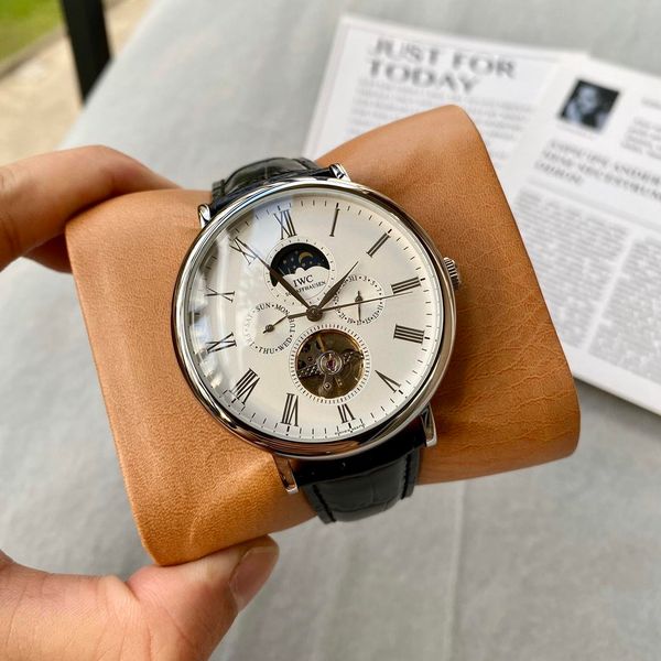 fashion sports watch mens luxury designer mechanical watch european and american high-quality classic belt business waterproof watch 627, Slivery;brown
fashion sports watch mens luxury designer mechanical watch european and american high-quality classic belt business waterproof watch 627, Slivery;brown