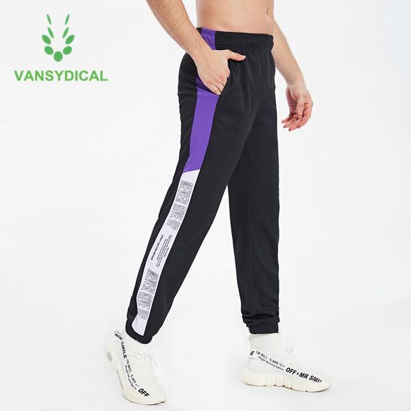 running pants brand printed letter sports training men thicken spliced colors autumn winter fitness jogging workout sweatpants, Black;blue
running pants brand printed letter sports training men thicken spliced colors autumn winter fitness jogging workout sweatpants, Black;blue