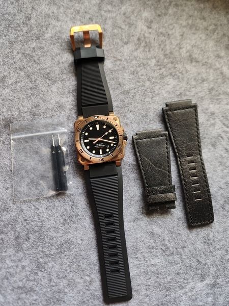 42mm bronze brass case aged automatic with two strap and tool br03-92 br03 men watch sapphire wristwatch waterproof, Slivery;brown
42mm bronze brass case aged automatic with two strap and tool br03-92 br03 men watch sapphire wristwatch waterproof, Slivery;brown