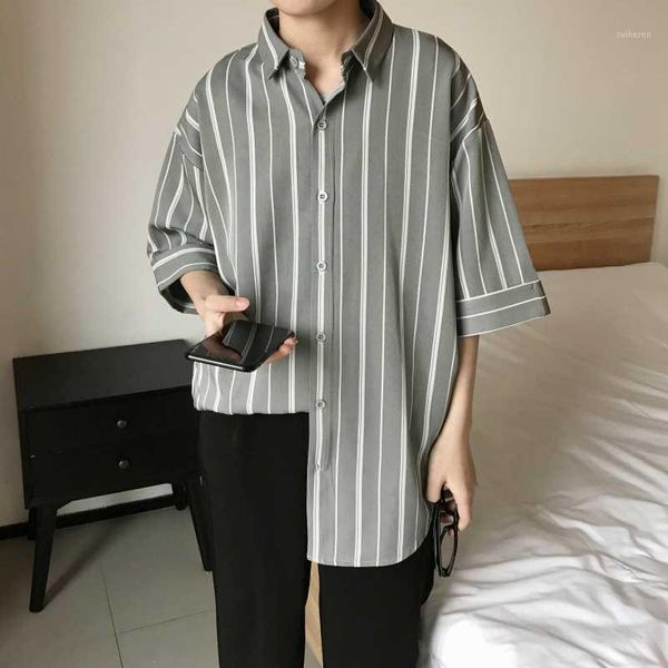 2020 summer men's pattern stripe printing short sleeve cool shirt french cuff fashion clothing grey/black shirts big size -5xl1, White;black
2020 summer men's pattern stripe printing short sleeve cool shirt french cuff fashion clothing grey/black shirts big size -5xl1, White;black