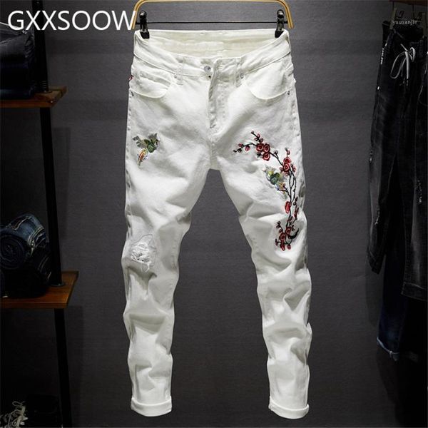2020 fashion jeans pant men white flower embroidery hip hop slim fit denim pants men streetwear trousers casual jeans gm1051, Blue
2020 fashion jeans pant men white flower embroidery hip hop slim fit denim pants men streetwear trousers casual jeans gm1051, Blue