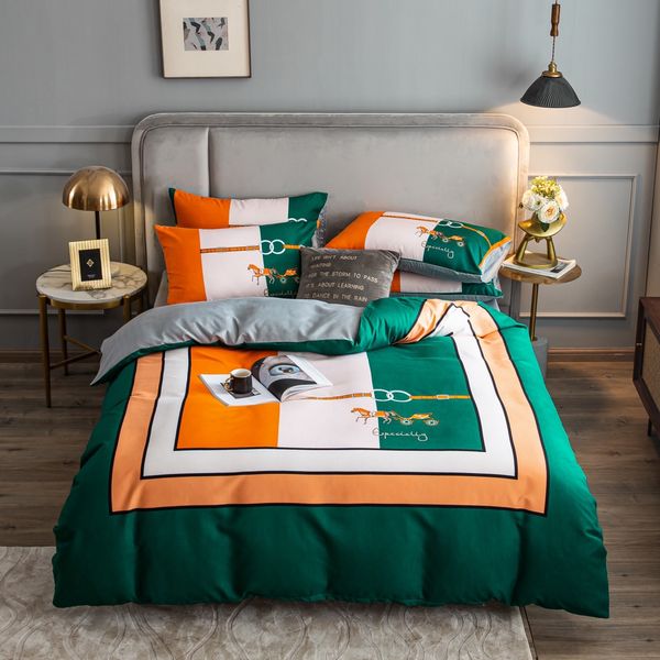 green designer bedding sets gong cotton duvet cover horse print bed comforters cover set size quilt cover bed sheet pillow cases
green designer bedding sets gong cotton duvet cover horse print bed comforters cover set size quilt cover bed sheet pillow cases