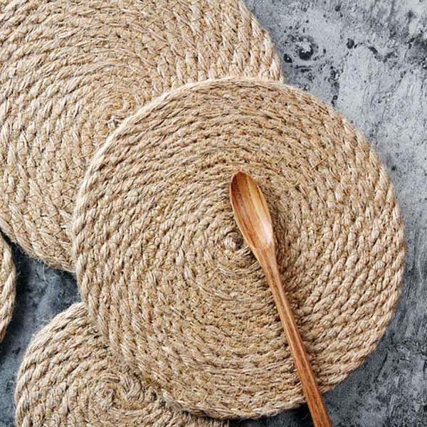 mats & pads handmade weave non-slip placemat corn hull for table dinne linen round insulation home decor 0045
mats & pads handmade weave non-slip placemat corn hull for table dinne linen round insulation home decor 0045