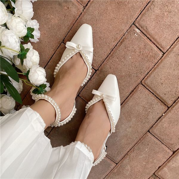 white pearls bridal shoes 2021 elegant low heel women ballet shoes spring summer sandals wedding guest bridesmaids shoes boho country al8427, Black
white pearls bridal shoes 2021 elegant low heel women ballet shoes spring summer sandals wedding guest bridesmaids shoes boho country al8427, Black