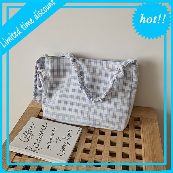 winter trend 2020 new fashion net red texture foreign style shoulder ins fashionable versatile lattice women's bag
winter trend 2020 new fashion net red texture foreign style shoulder ins fashionable versatile lattice women's bag