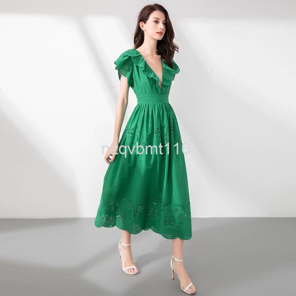 casual dresses wind spring and summer women's wear v-neck lotus leaf sleeve green cotton embroidery waist closing dress women, Black;gray
casual dresses wind spring and summer women's wear v-neck lotus leaf sleeve green cotton embroidery waist closing dress women, Black;gray