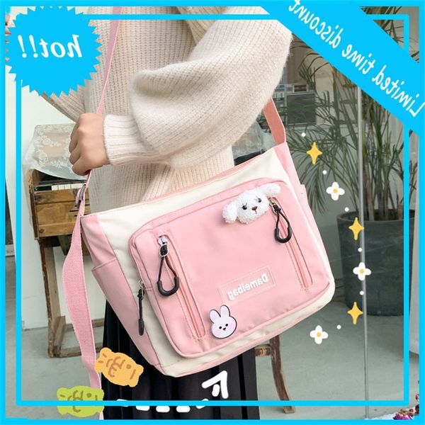 korean ins fresh single shoulder girl cute small square simple literature and art student's messenger bag
korean ins fresh single shoulder girl cute small square simple literature and art student's messenger bag