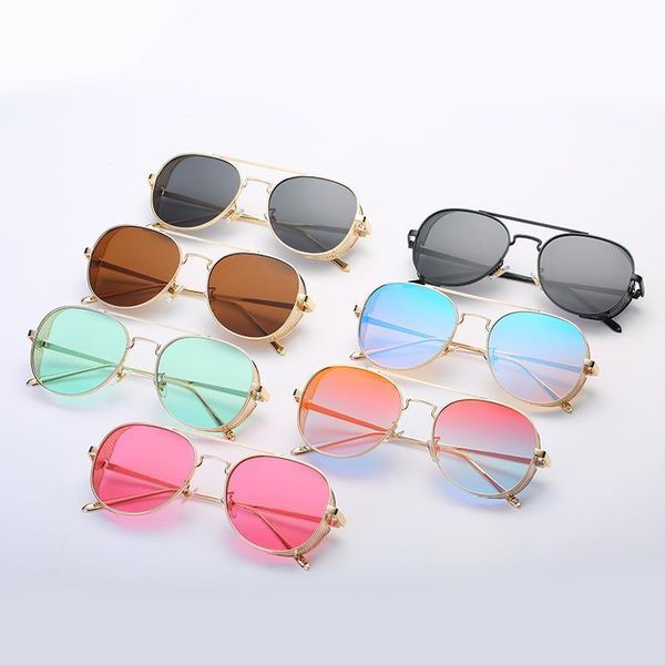 b2020 new steampunk personalized windshields sunglasses color film toad glassesl, White;black
b2020 new steampunk personalized windshields sunglasses color film toad glassesl, White;black