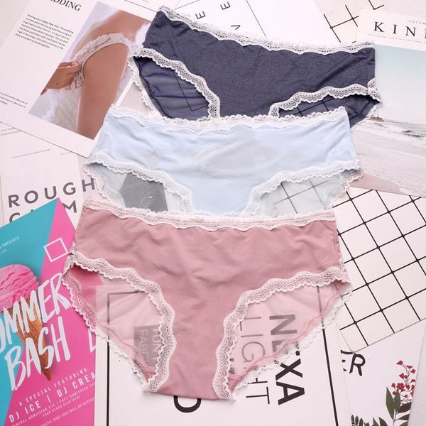80113 milk silk girl lace underpants female hollow out fashion middle waistband hip briefs fashion model, Black;pink
80113 milk silk girl lace underpants female hollow out fashion middle waistband hip briefs fashion model, Black;pink