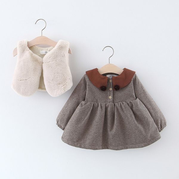 girls' suits autumn and plush children's plaid princess skirt two sets of foreign style baby winter clothes, White
girls' suits autumn and plush children's plaid princess skirt two sets of foreign style baby winter clothes, White