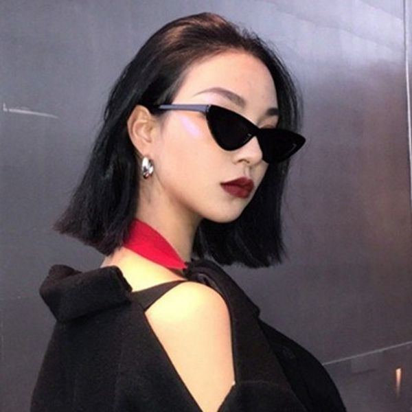 new fashion people's same triangle cat eye street p sunglasses yuansufeng personalized glasses q06, White;black
new fashion people's same triangle cat eye street p sunglasses yuansufeng personalized glasses q06, White;black