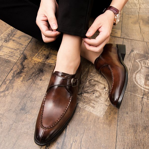 2020 italian dress shoes men wedding party shoes casual loafer male designer flat shoes plus size 38-48 lj201014, Black
2020 italian dress shoes men wedding party shoes casual loafer male designer flat shoes plus size 38-48 lj201014, Black