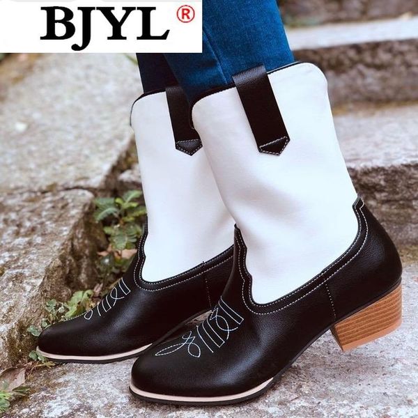 2020 new winter fashion woman motorcycle boots leather retro high-casual boots square heel ankle botas mujer, Black
2020 new winter fashion woman motorcycle boots leather retro high-casual boots square heel ankle botas mujer, Black