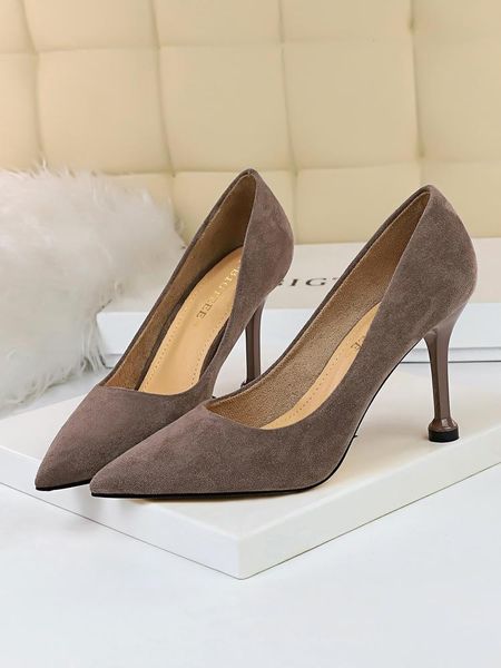 2020 new women shoes thin heel high-heeled shoes concise office lady pointed toe casual dress, Black
2020 new women shoes thin heel high-heeled shoes concise office lady pointed toe casual dress, Black