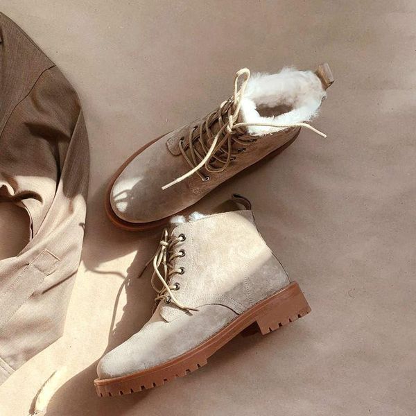 2020 шерсть snow boots женщин из натуральной кожи круглый toe lace-up платформа зимы дамы лодыжки длина обувь ручной работы, Black
2020 шерсть snow boots женщин из натуральной кожи круглый toe lace-up платформа зимы дамы лодыжки длина обувь ручной работы, Black