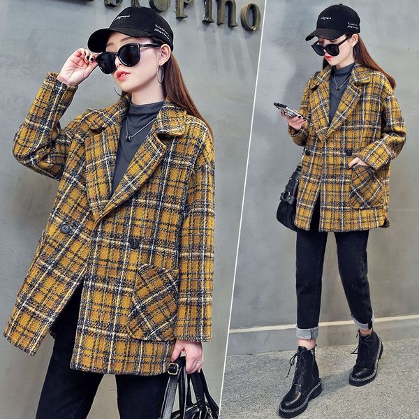 2021 new woman's autumn short plaid coat loose women's mixtures more cotton-lined wool cowf, Black
2021 new woman's autumn short plaid coat loose women's mixtures more cotton-lined wool cowf, Black