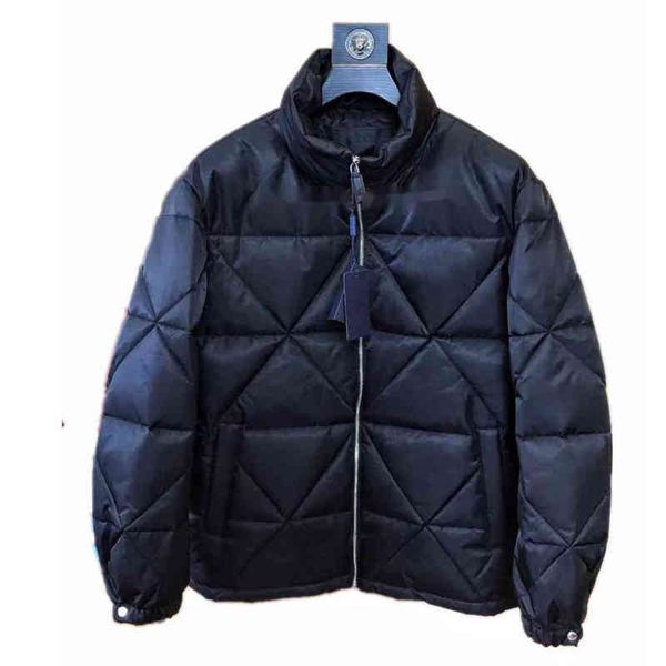 french designer prad triangle logo down jacket mark men's short sgb803 fashion female couple 90% white duck thick black and two colors
french designer prad triangle logo down jacket mark men's short sgb803 fashion female couple 90% white duck thick black and two colors