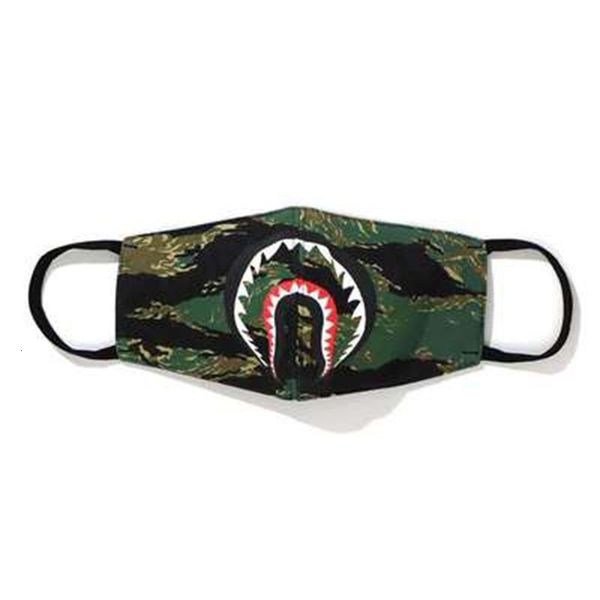 designer pattern skull sharks popular splicing colour mouth cover male female creative fashion masks factory direct selling
designer pattern skull sharks popular splicing colour mouth cover male female creative fashion masks factory direct selling