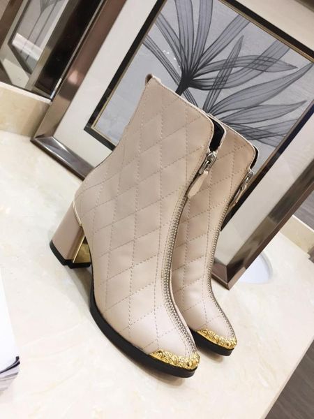 2020 fashion women high heels whirte boots designer c brand genuine leather shoes for women handmade winter shoes, Black
2020 fashion women high heels whirte boots designer c brand genuine leather shoes for women handmade winter shoes, Black