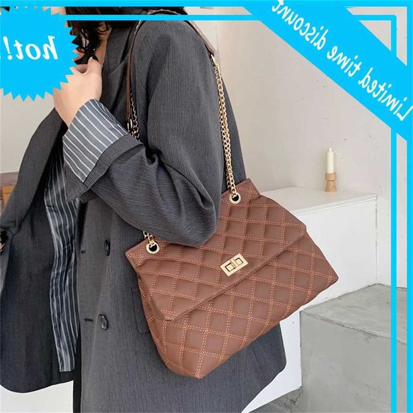 luxury design diamond lattice chain women crossbody shoulder 2020 new fashion handbagsladies messenger bags female purses
luxury design diamond lattice chain women crossbody shoulder 2020 new fashion handbagsladies messenger bags female purses