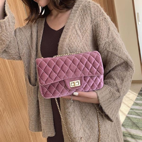 новый горячий бархат кожи crossbody сумки для женщин 2020 trend плеча сумки и кошельки женская сумка luxury hand
новый горячий бархат кожи crossbody сумки для женщин 2020 trend плеча сумки и кошельки женская сумка luxury hand