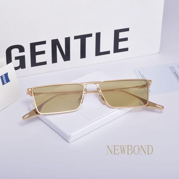 2021 new korea brand design gentle new bond sunglasses women men alloy small rectangular frame uv400 glass with original box, White;black
2021 new korea brand design gentle new bond sunglasses women men alloy small rectangular frame uv400 glass with original box, White;black