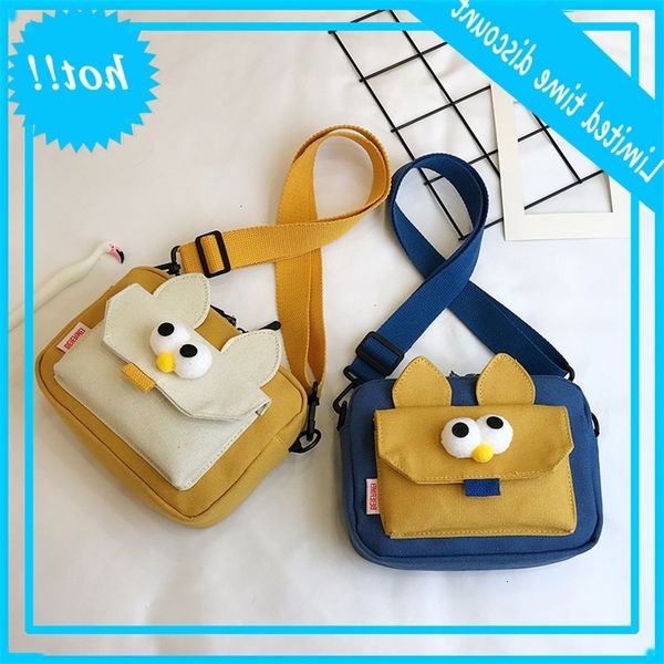 one shoulder women's 2020 new korean girls' casual color matching canvas student messenger bag
one shoulder women's 2020 new korean girls' casual color matching canvas student messenger bag