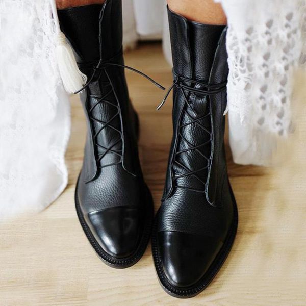 2021 new women low heels shoes patent leather western boots black pointed toe booties female mid calf martin women lace up boots
2021 new women low heels shoes patent leather western boots black pointed toe booties female mid calf martin women lace up boots