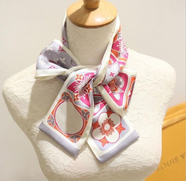 spring and autumn new fashion men and women silk scarf soft women silk scarf wrist band headband accessories delivery fashion scarf2020, Blue;gray
spring and autumn new fashion men and women silk scarf soft women silk scarf wrist band headband accessories delivery fashion scarf2020, Blue;gray