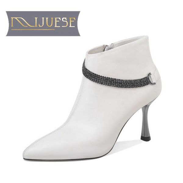 boots mljuese 2021 women ankle cow leather winter short plush pointed toe chain metal decoration high heels female size 39, Black
boots mljuese 2021 women ankle cow leather winter short plush pointed toe chain metal decoration high heels female size 39, Black