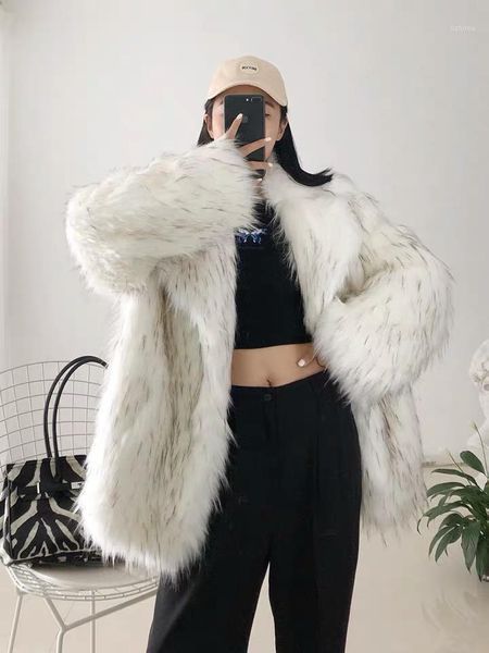 2020 thick winter outwear warm long faux fur coats female solid color fluffy warm jackets winter furry coats1, Black
2020 thick winter outwear warm long faux fur coats female solid color fluffy warm jackets winter furry coats1, Black