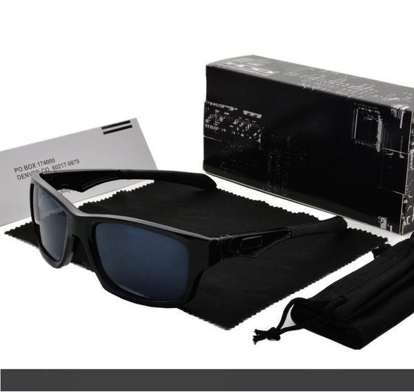 Brand Designer Sun glasses Men's Sunglasses Women Men Lens Sports Outdoor Sun Glass UV400 with The Retail box
Brand Designer Sun glasses Men's Sunglasses Women Men Lens Sports Outdoor Sun Glass UV400 with The Retail box