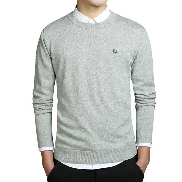 men's sweater pullover autumn and winter england style o-neck knitted wool japanese clothing solid streetwear male jumper 220108, White;black
men's sweater pullover autumn and winter england style o-neck knitted wool japanese clothing solid streetwear male jumper 220108, White;black