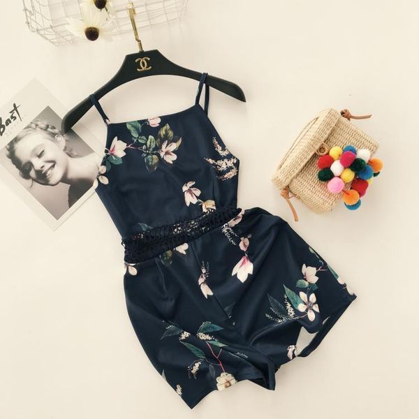 2018 fashion women summer new printed lace high waist wide leg shorts jumpsuit1, Black;white
2018 fashion women summer new printed lace high waist wide leg shorts jumpsuit1, Black;white