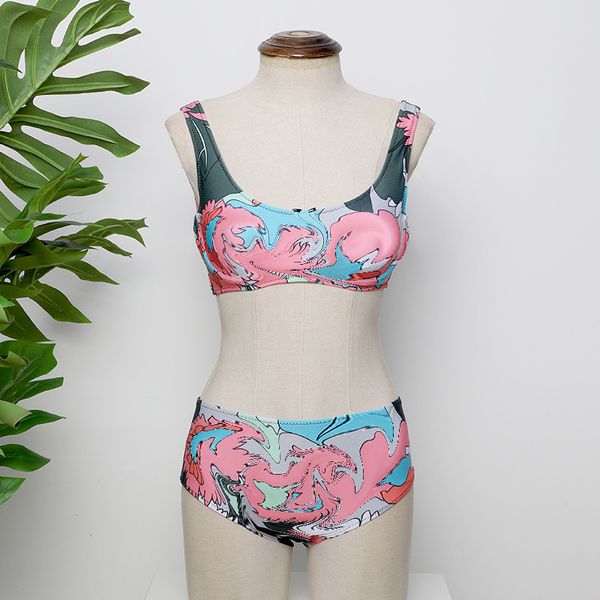 new fashion women's steel holder gather flowers ff letter print split holiday swimsuit
new fashion women's steel holder gather flowers ff letter print split holiday swimsuit