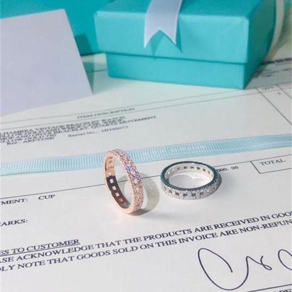 tshou298 classic 925 s silver round zircon wedding ring for women with two color y1128, Golden;silver
tshou298 classic 925 s silver round zircon wedding ring for women with two color y1128, Golden;silver
