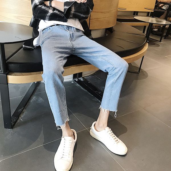 summer light color flannel quarter jeans men's slim little feet trend korean boys' pants students' leisure, Blue
summer light color flannel quarter jeans men's slim little feet trend korean boys' pants students' leisure, Blue