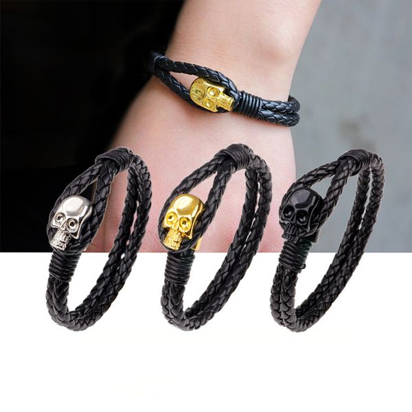 selling pirate bracelet wholesale europe and the united states men's leather woven skull bracelet double alloy button, Golden;silver
selling pirate bracelet wholesale europe and the united states men's leather woven skull bracelet double alloy button, Golden;silver