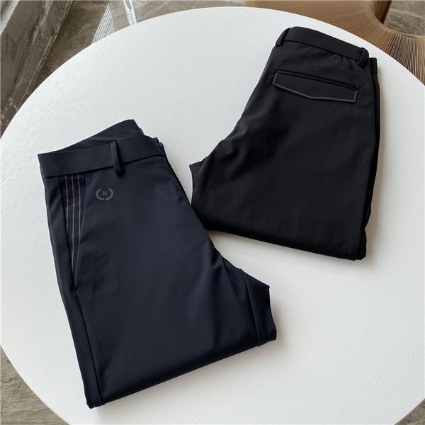 off line 1000 yuan end customers receive dazzling color printed casual for men's autumn 2020 straight pants
off line 1000 yuan end customers receive dazzling color printed casual for men's autumn 2020 straight pants