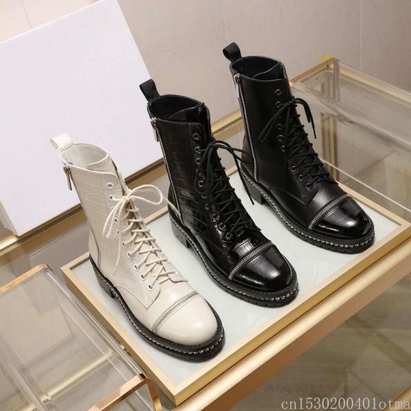 boots crystal women ankle fashion genuine lether lace up short motorcycle for 2021, Black
boots crystal women ankle fashion genuine lether lace up short motorcycle for 2021, Black