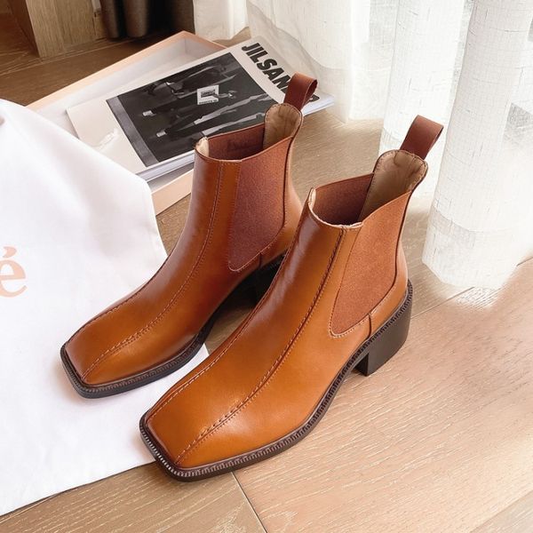 2020 leather shoes genuine spring and thick heel with elastic toe foot boots boots34-40 7pso, Black
2020 leather shoes genuine spring and thick heel with elastic toe foot boots boots34-40 7pso, Black