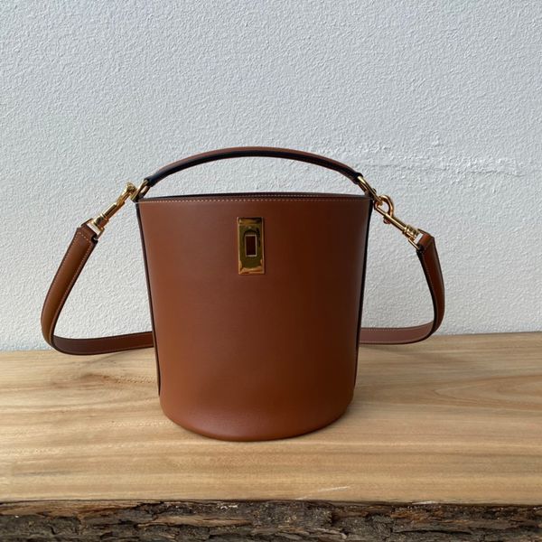 2022 new teen bucket simple retro fashion tote bag
2022 new teen bucket simple retro fashion tote bag